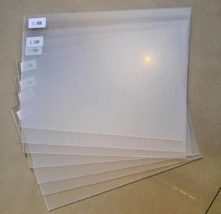 3 hli Tawv Ntsiav Ntshiab Acrylic Sheet